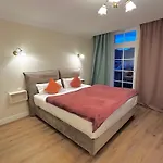 Hirsch Apartmán *