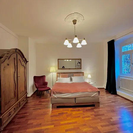 Hirsch Apartment Baden-Baden